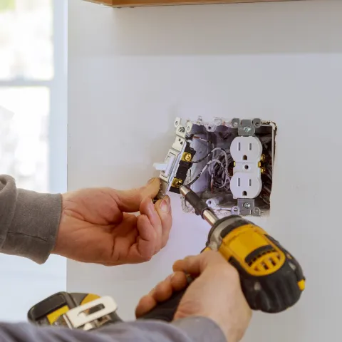 Electrician.jpg Banner Electrician.jpg