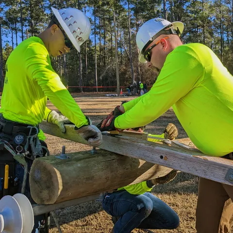 Banner Lineman_Website.png