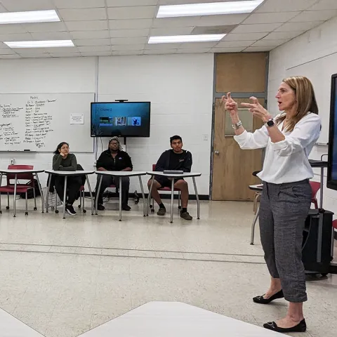 Banner Sign_Language_website.png