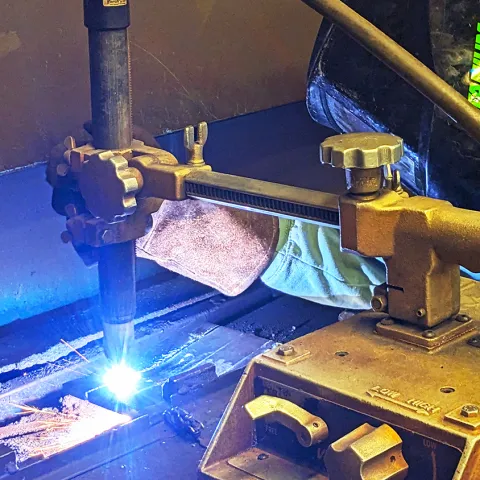 Banner Welding_2023_website.jpg