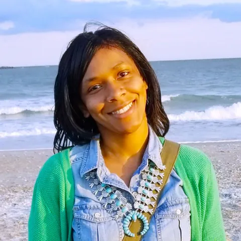 Faculty - Nikki-Page