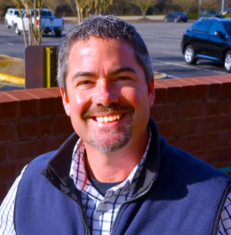 Faculty - Scotty-Mabe